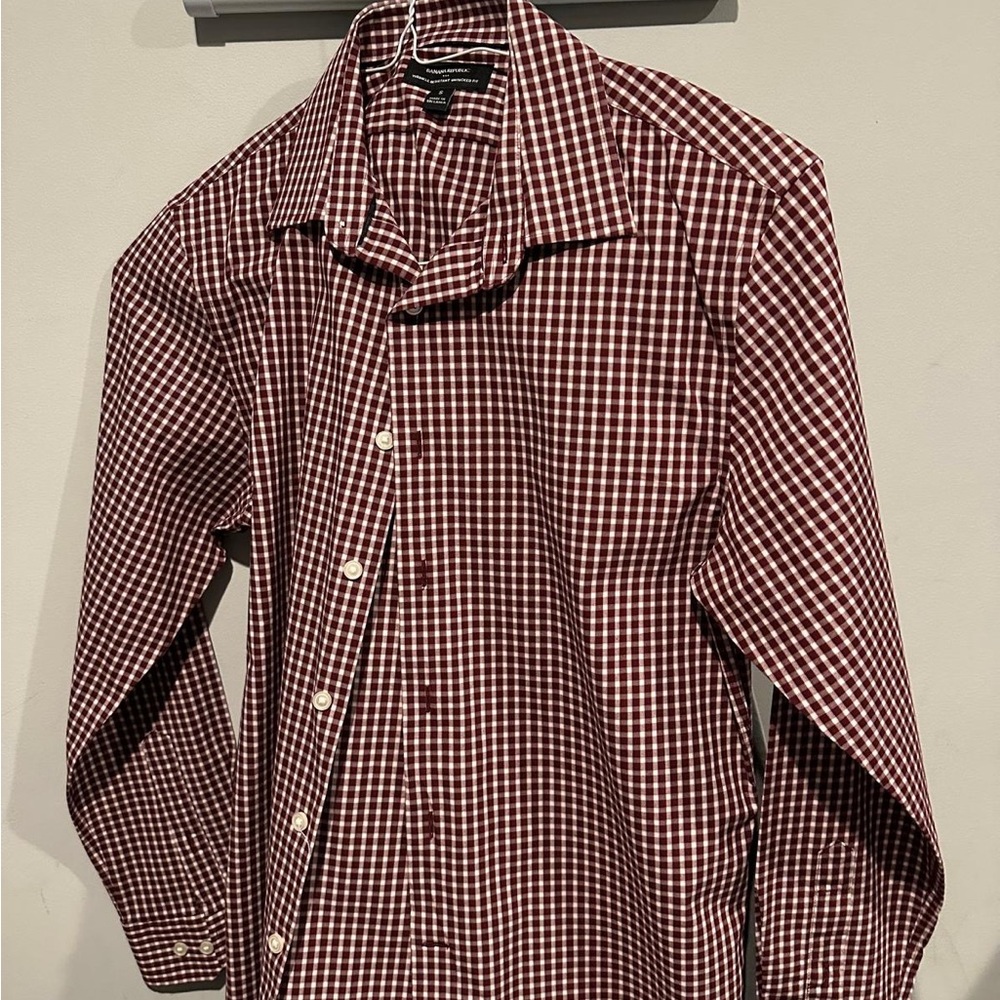 Banana Republic Red Checkered Casual Button Down Shirt